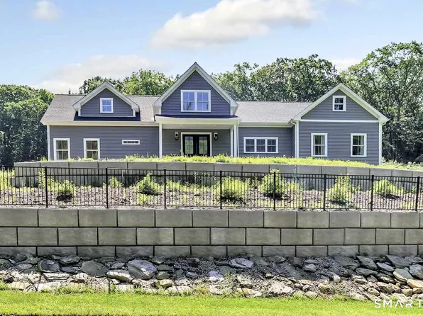 33 Old Country Road, Oxford, CT 06478