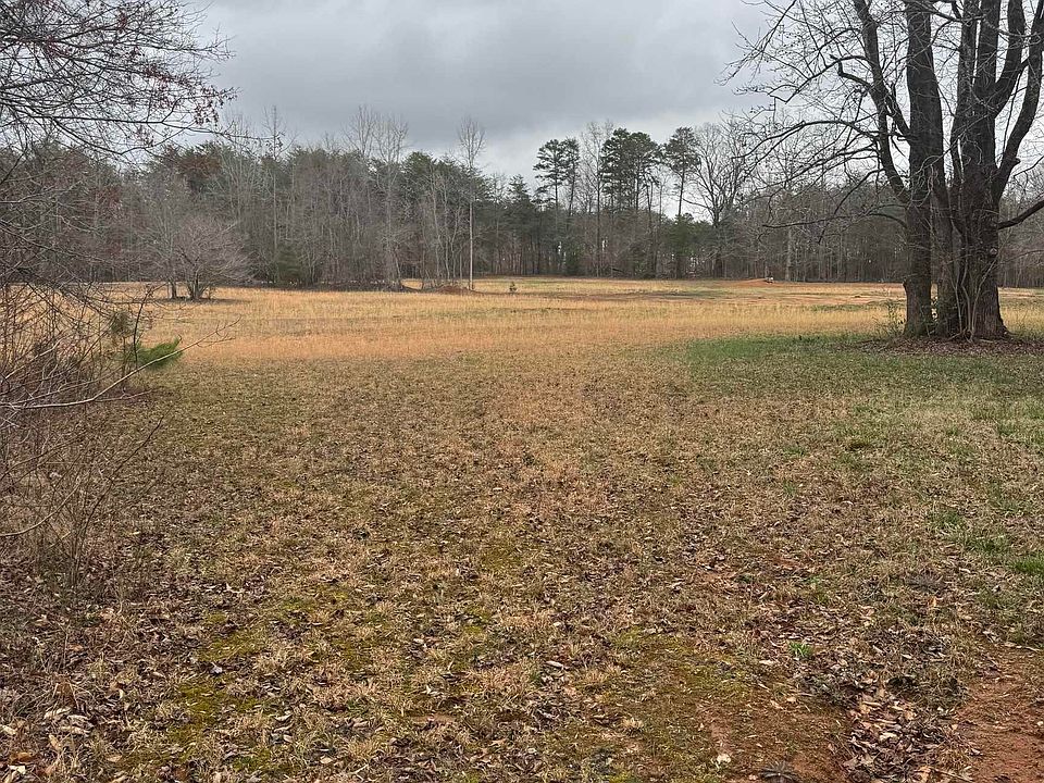 1st image of 4320 N Blue Ridge Dr