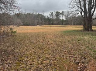 4320 N Blue Ridge Dr, Taylors, SC 29687