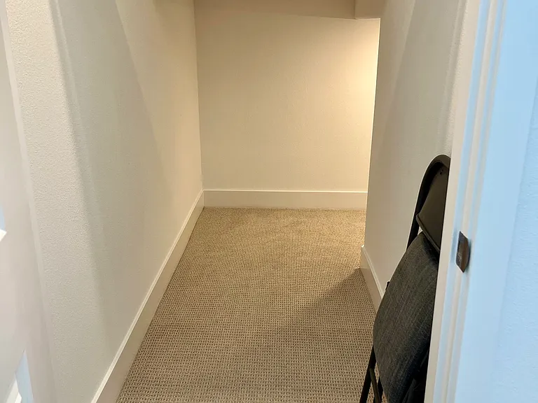 740 Edward Scholle Dr — Photo 10