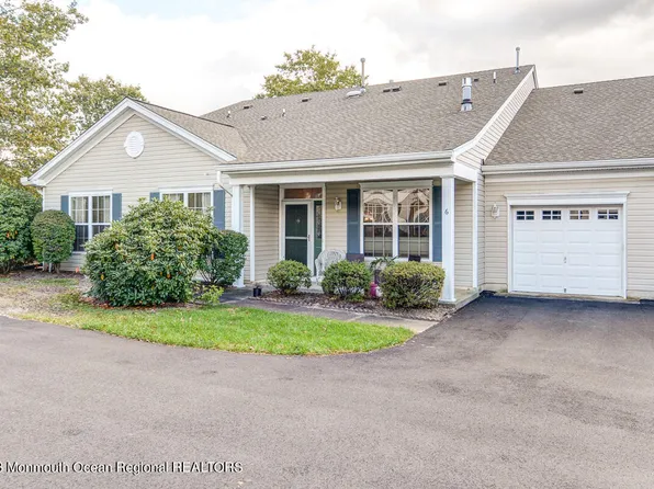 6 Silverside Road, Lakewood, NJ 08701