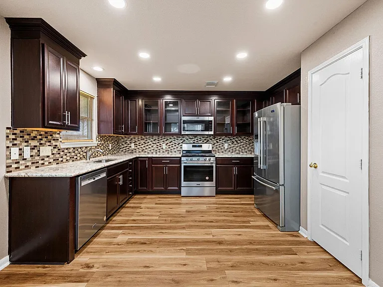3639 John Hancock Ln — Photo 8
