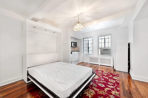 Rented by Town Residential | media 29