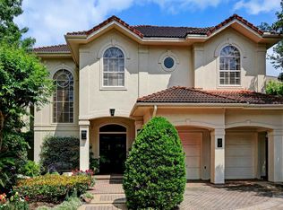 42 E Bend Ln, Houston, TX 77007