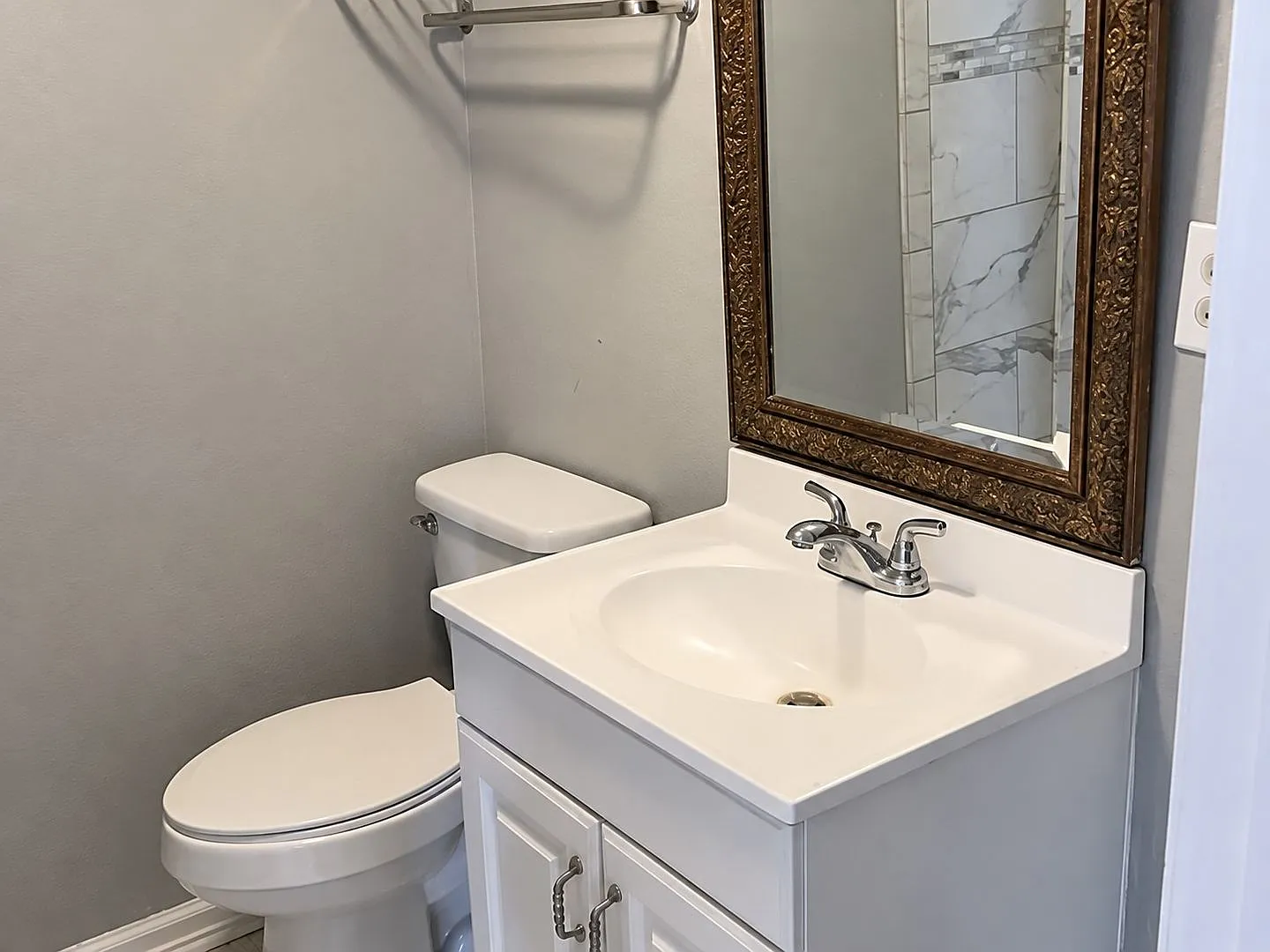 836 Arlington Street — Photo 4