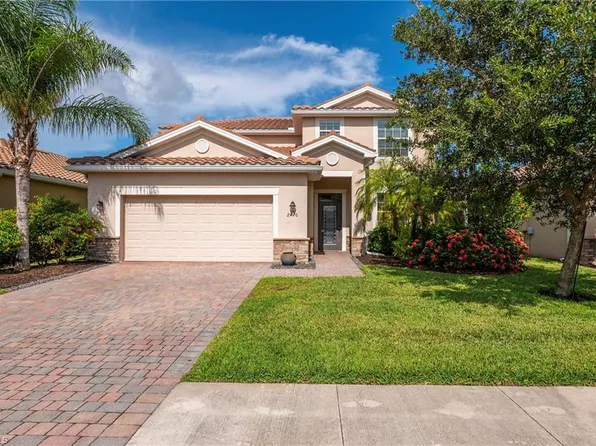2470 Heydon CIR E, NAPLES, FL 34120