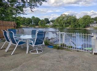 39 Bacheller St, Lynn, MA 01904