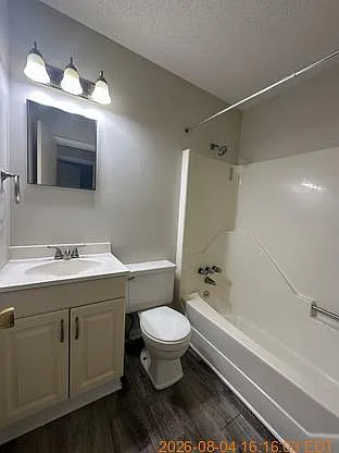 109 Palace Cir — Photo 11