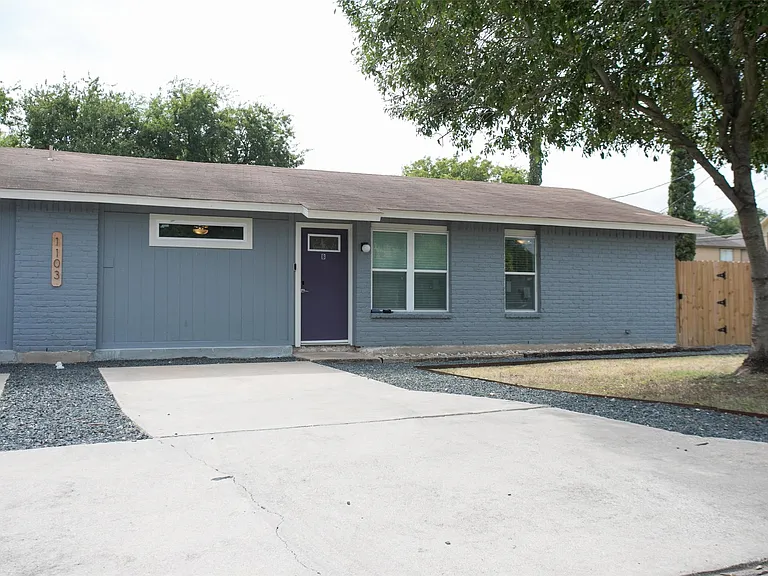 1103 Booker Ave #B — Photo 26