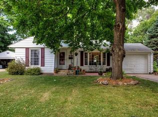 1808 61st St, Des Moines, IA 50322