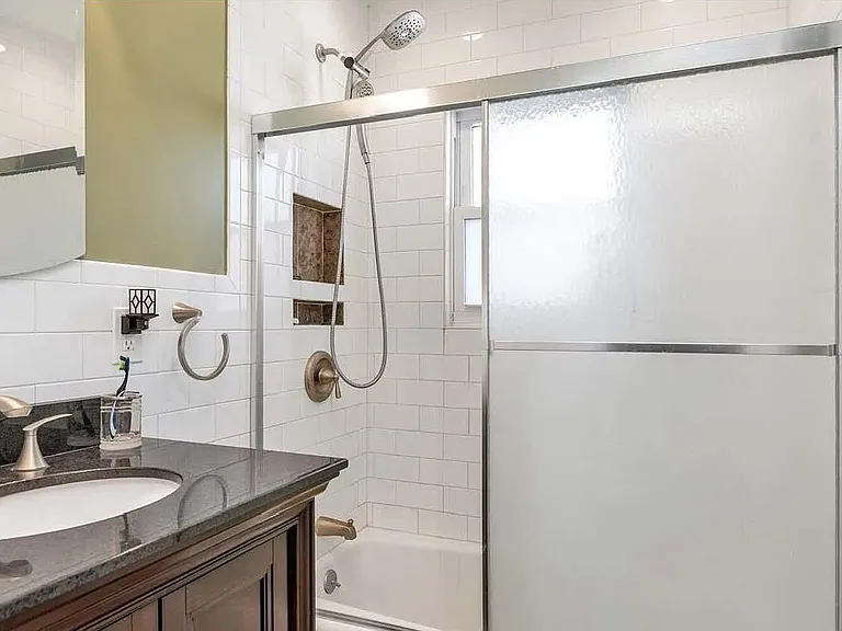 2900 Chester St #1 — Photo 9