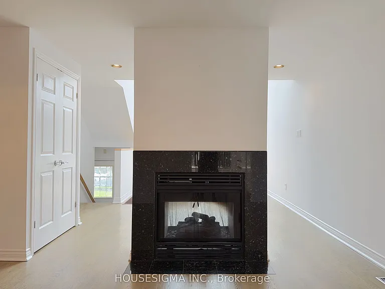 116 Cranbrooke Ave #MAIN — Photo 5