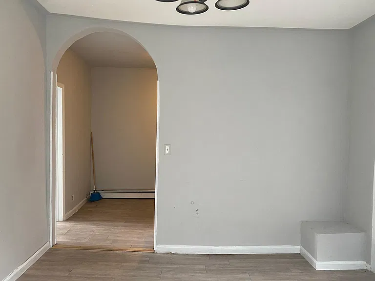 803 2nd Ave #3F — photo 3 of 6