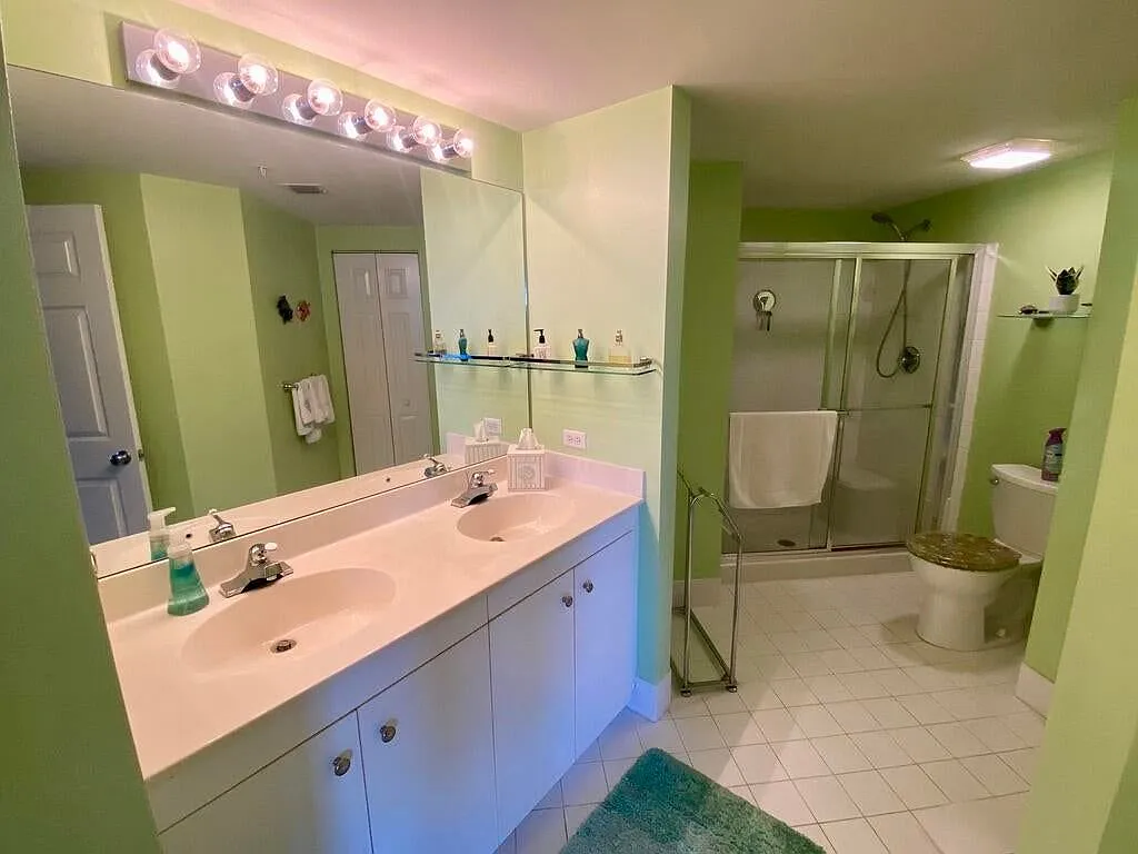 2 bed, 2.0 bath, 1118 sqft, $2,750 — Photo 4