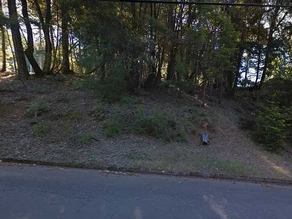 23963 Tulip Dr, Willits, CA 95490