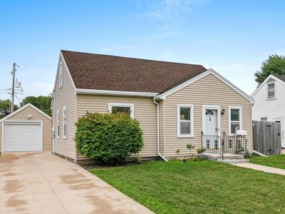 419 S 30th STREET, Manitowoc, WI, 54220