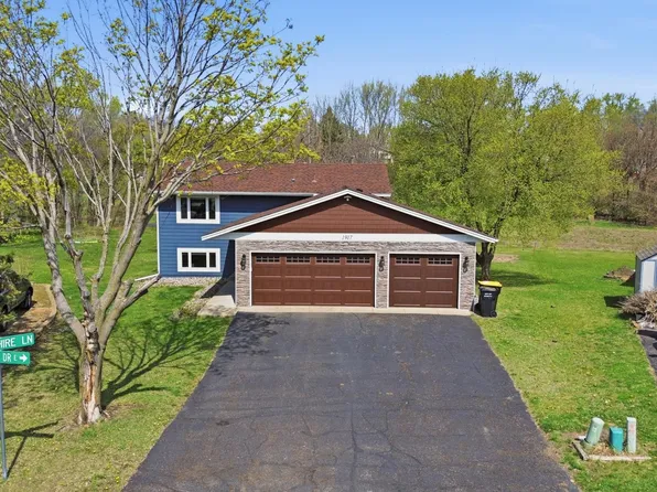 1917 Heritage Dr, Shakopee, MN 55379