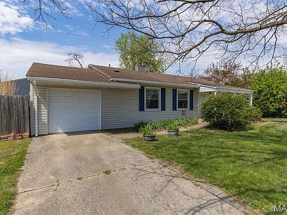 2nd image of 24 Belmont Dr