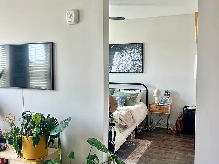 1410 Shucker Cir #403 — Photo 5