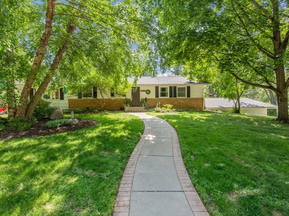 14208 Charing Cross, Eden Prairie, MN 55346