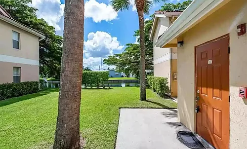 7630 Westwood Dr #313 Photo 1