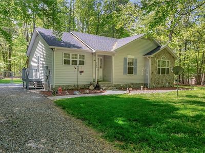2142 Soapstone Mountain Rd, Staley, NC, 27355