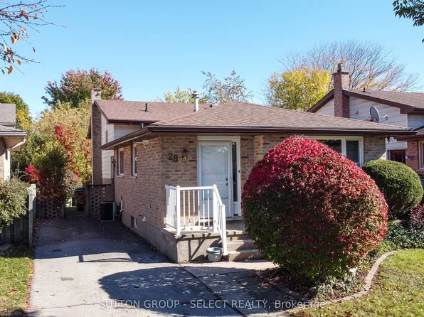 28 Corinth Ct, London, ON N5Y 5A8