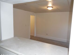 203 E Broad St APT 3, Bethlehem, PA 18018