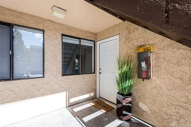 12600 NE 145th St #G54 — Photo 13
