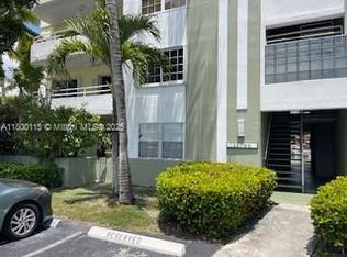 10795 SW 108th Ave APT 101, Miami, FL 33176