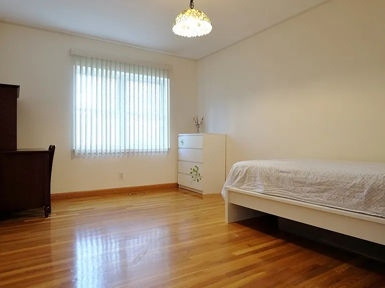 157 Lake Shore Rd #2 — Photo 5