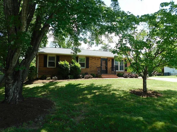 4230 Belford St SW, Roanoke, VA 24018