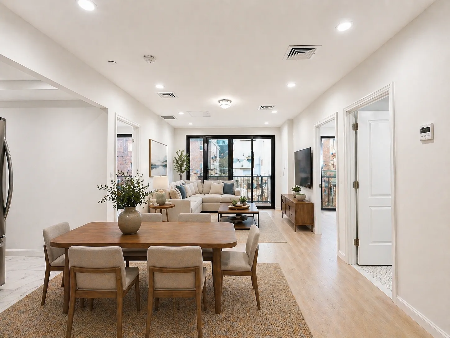 2 bed, 885 sqft, $4,000 — Photo 4