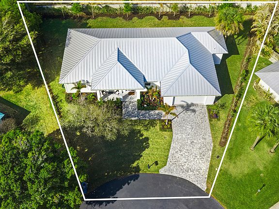 2nd image of 8508 SE Woodwind Street