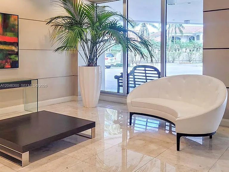 19380 Collins Ave #1105 — Photo 28