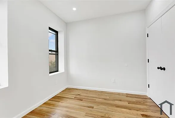 194 Hale Ave — Photo 7