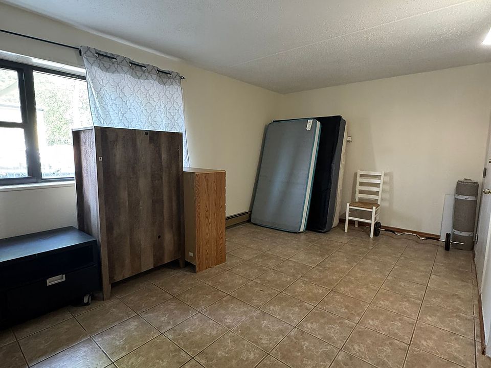 1st image of 5611 Clover Pl #1SR
