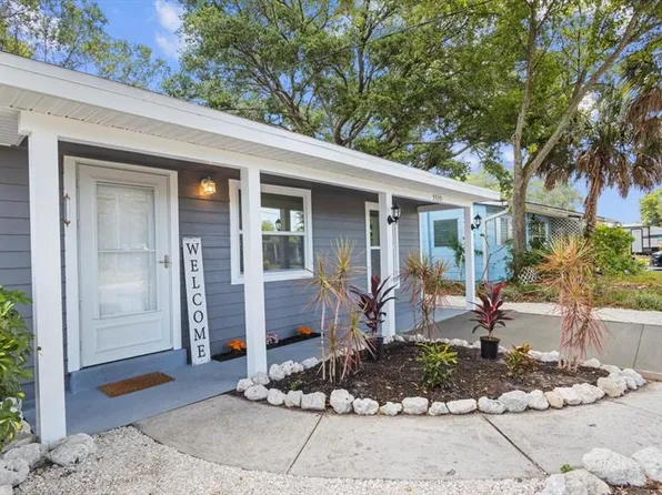 5535 59TH STREET N, ST PETERSBURG, FL 33709