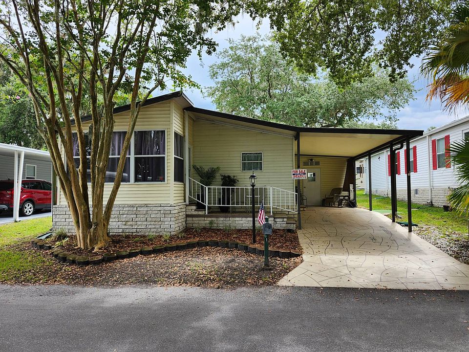1st image of 10321 Oak Forest Dr