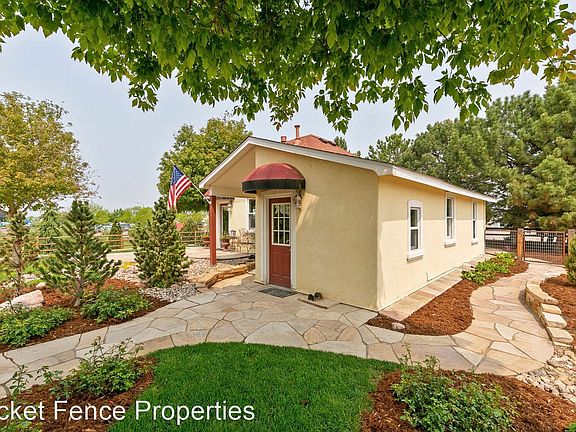 4th image of 745 Jackson Ct #15214051