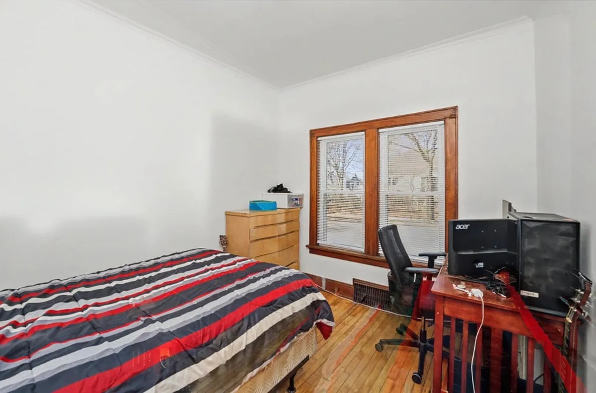 Building Photo - 2801 S Wentworth Ave #2801