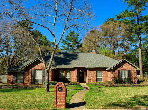 1302 Luann Ln, Tyler, TX 75703