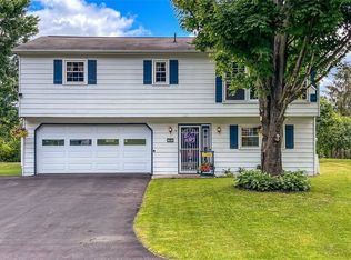 54 Holmes Ave, Apalachin, NY 13732