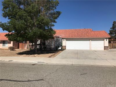 14547 Juniper Ln, Adelanto, CA, 92301