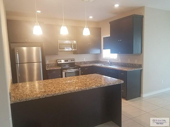2nd image of 1416 Alta Mesa Blvd