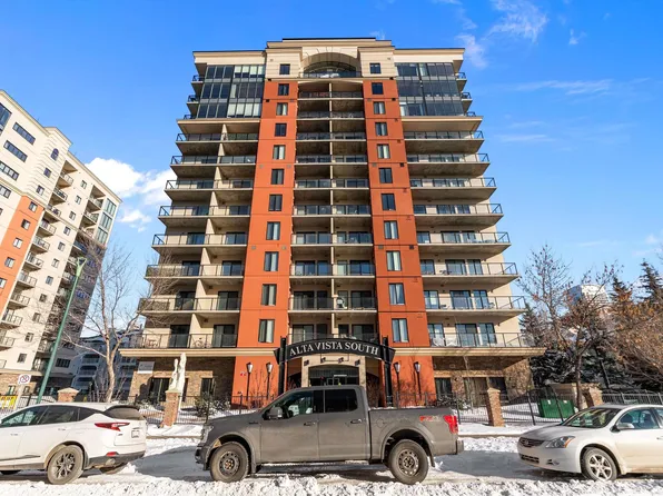 10303 111th St NW #1004, Edmonton, AB T5K 0C6