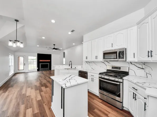 22918 Still Pond Dr, Tomball, TX 77375