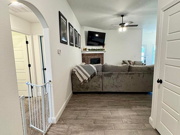 4th image of 2032 Eagle Drive