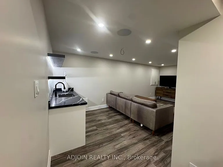 3366 Mulcaster Rd #BASEMENT — Photo 2