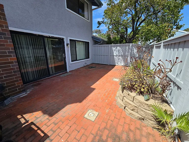 3286 Caminito Ameca — Photo 21